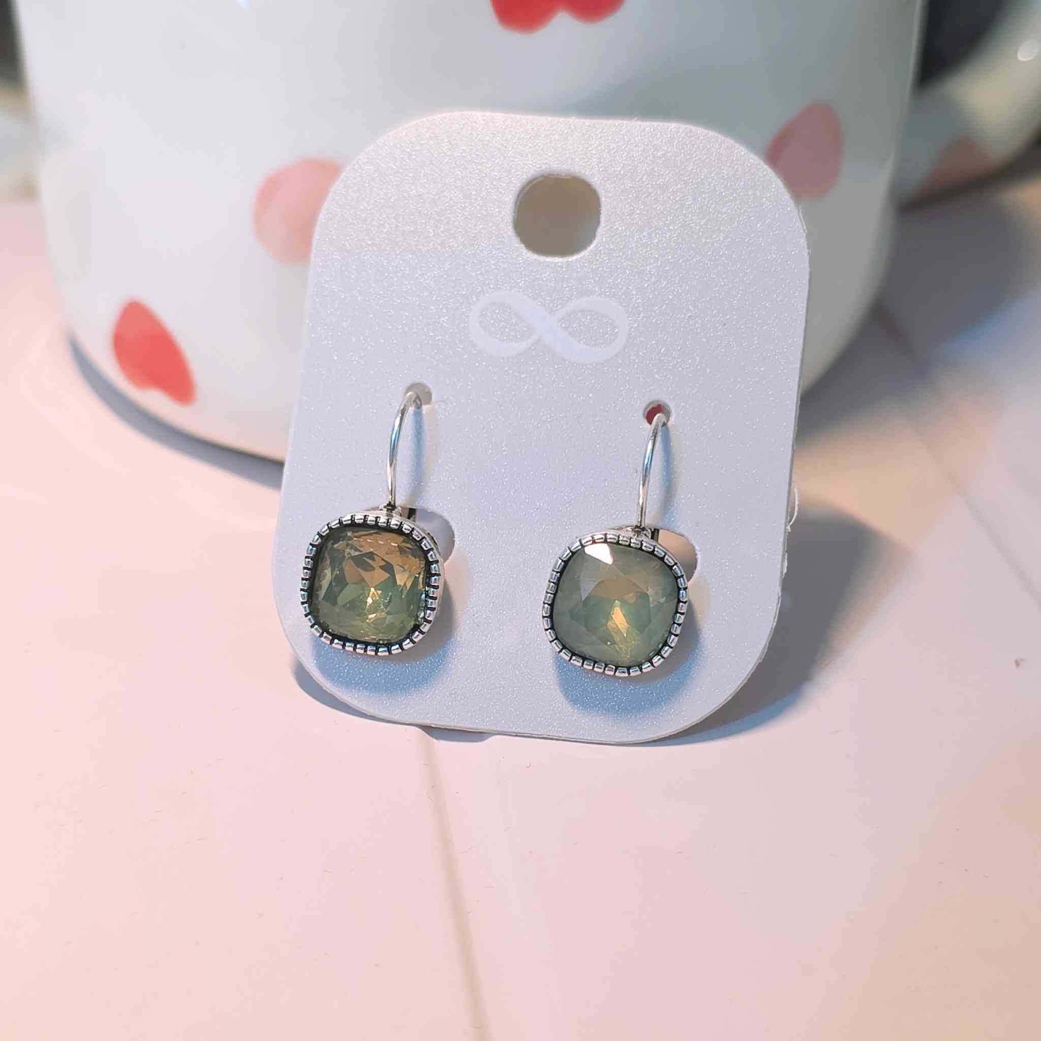 "مرحباً بكم في متجرنا الشامل! 🌸 نقدم لكم تشكيلة واسعة من:
- اكسسوارات نسائية بأشكال وألوان مختلفة
- أغراض منزلية متنوعة (أدوات مطبخ، ديكورات، أثاث)
- قراصات وأدوات مطبخ مميزة
- كل ما تحتاجه لبيت أنيق ومريح!

أسعار مناسبة وخدمة ممتازة. زورنا اليوم! 😊 #متجر_شامل #اكسسوارات #منزلي"🌸🌸..


**إذا كنت صاحب هذا الإعلان وتريد حذفه لأي سبب، رجاءا أرسل رسالة إلى الدعم الفني**