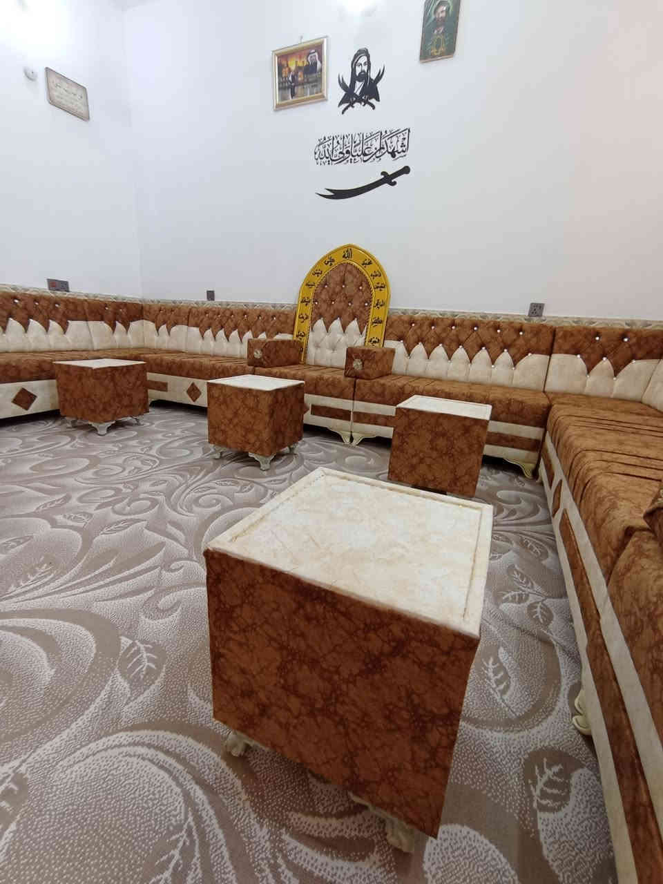 اللهم صلي على محمد وال محمد 
تم التسليم 
تخم ديوان للاخ ابو علي مع منبر حسيني مجاناً 
من الناصريه
ال ازيرج/ ال ابو حبيل
شغل تفصال درجه اولى اوضمان
بيع او مرواس أو تبديل 
نشتري قنفات
أو نشتغل تفصال كل الموديلات
اشعندك أثاث للبيع نشتري
تخم 
طبلات 
جلسه عربيه 
جرابي نفر
دزهن خاص او واتساب 
مكاني ناصرية الغراف طريق ال سهلان منطقه العميرات 
***********
انظم للكروب ادخل على الرابط
https://www.facebook.com/groups/490367711756252/?ref=share_group_link
