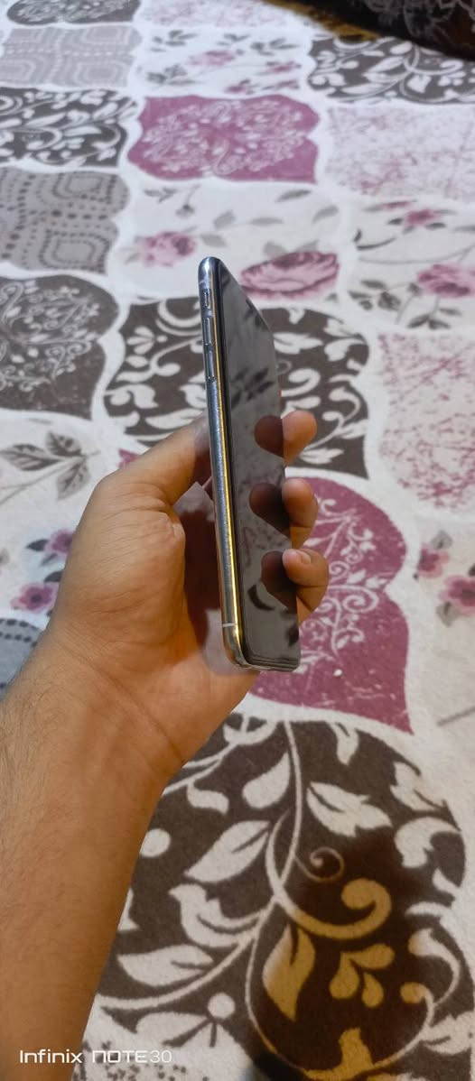 اكس ماكس للبيع 
ذاكره 256
جهاز نضيف السعر 200وبي مجال


**إذا كنت صاحب هذا الإعلان وتريد حذفه لأي سبب، رجاءا أرسل رسالة إلى الدعم الفني**