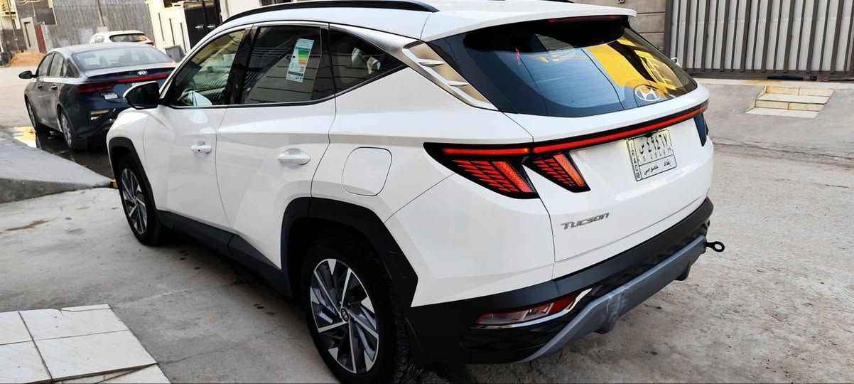 سلام عليكم..
توكسان خليجي ..2023
ماشية ..117.KM
الوجبة الأولى ..كفالة السيارة فقط طخة ابودراجة مسطرة الجنطة تعديل بي دي آر تصليح درجة اولى مامبينة بس بالسونار تطلع مابيه ترويج ابد رقم بغداد انكيلزي موصفات بردة وبصمة وحساسات والباقي معروفة موصفاتة مكاني بابل ..شارع 30.. السعر 203 مجاله بسيط جدا *********** سونار مرفق
