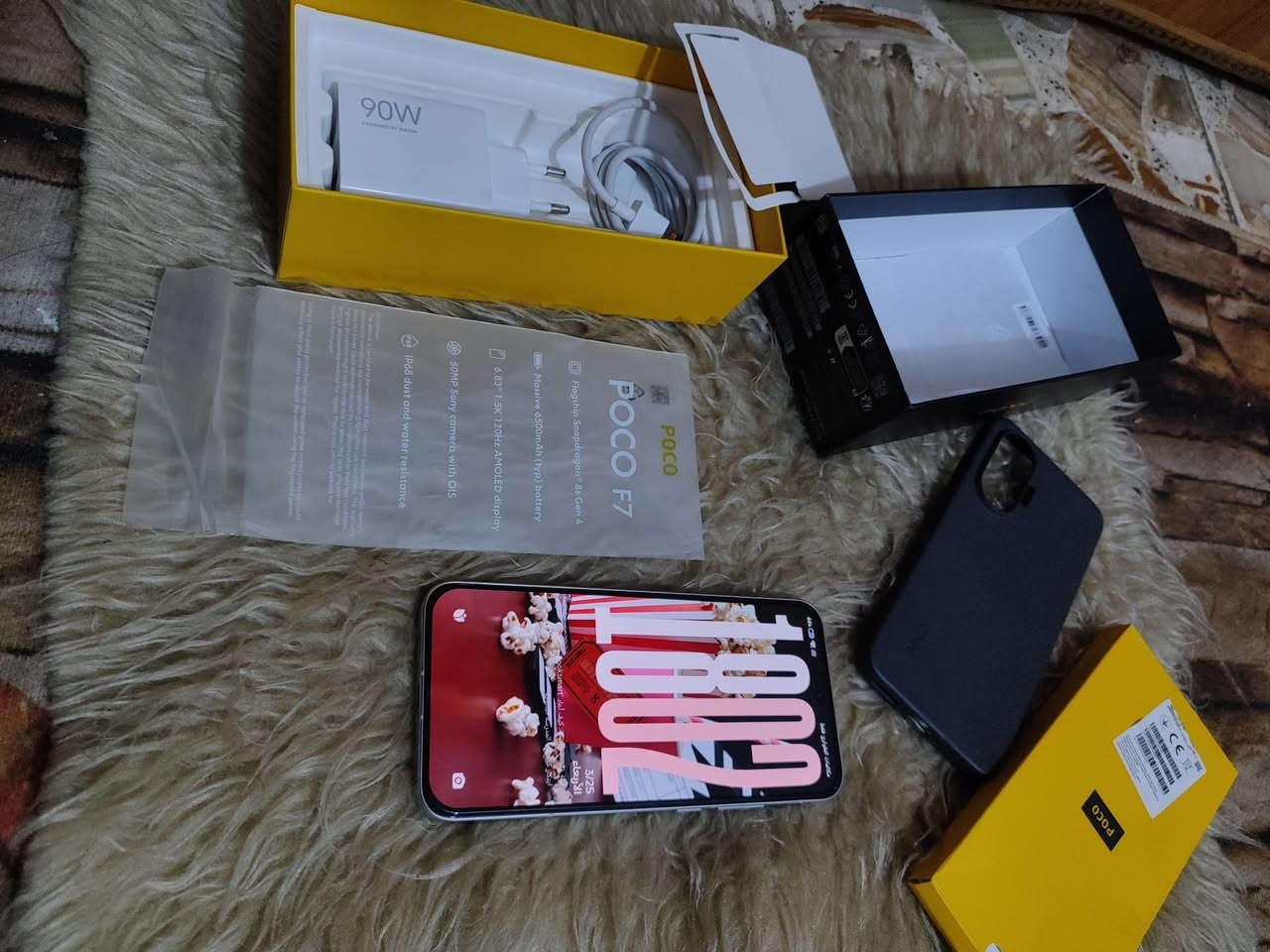 سلام عليكم اخوان جهاز بوكو F7 نضافه ١٠٠ب١٠٠ كامل الملحقات ذاكره 512معروفه مواصفاته اخواني للبيع او افضل مراوس بجهاز فلاكشب وانطي فرق سعره ثابت ٤٣٥ الف ثابت ميرهم اقل من هذا السعر علما بصعود الاسعار هسه صار جديد ب٦٠٠ الف مكاني بغداد مدينه الصدر توصيل ماعندي للاستفسار خاص او وات ساب ***********
