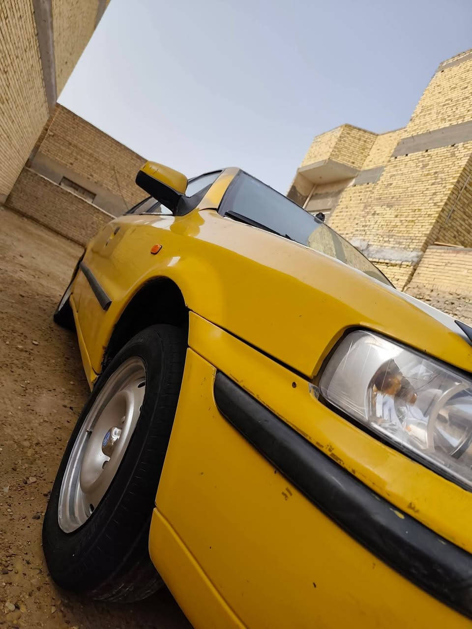 سلام عليكم سمنت البيع سيارة جديدة تبريد ثلج طخم تاير جديد مكينة وكير مكفولات مكان ناصريه مركز سعر 27 وبيها مجال قليل ***********
