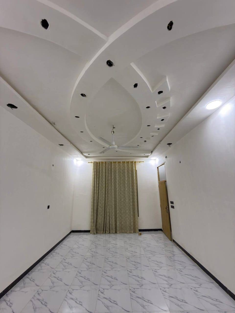 بيت للبيع مجمع حجي حسين مقابل المستشفى بشارع ١٥ثاني للاستفسار
***********
***********
