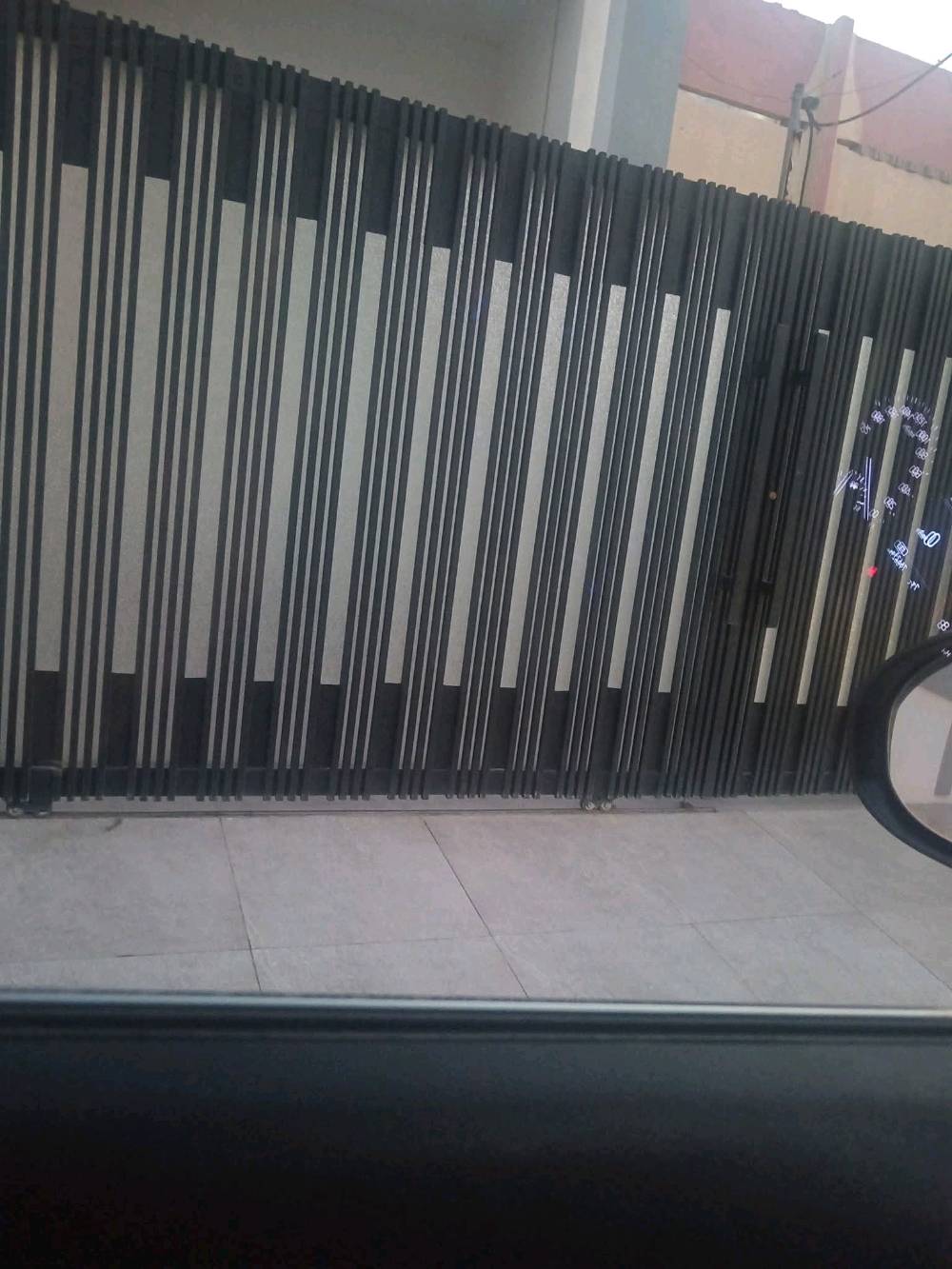 متنقل كافة اعمال الحداده كيسبان سندويج محجرات   بيبان شبابيك وبأنسب الاسعار مع شغل درجه اولى /
*********** / تواصل  واتساب 
***********  / تواصل  واتساب