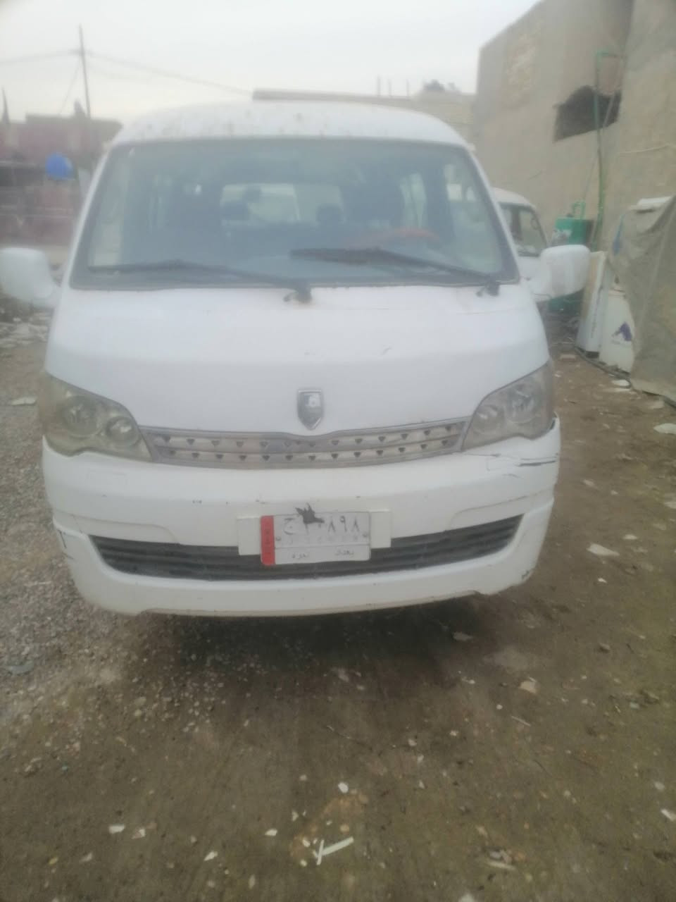 السلام عليكم عند أجوان موديل 2014 سياره بيه بكانات صبغ السياره حره عليه غرامات مروريه 3 وربع *********** العنوان بغداد مدينه الصدر
