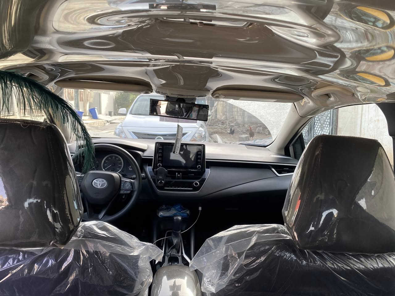 سلام وعليكم 
للبيع فقط كورلا 2020 كير ومحرك شرط سياره ماشيه 130 ميل ضررها بونيد امبدل وجامرلغ تصفيه بيها اصبع بلشاصي سياره غاز وبانزين السياره نضيفه وحلوه اكثر من الصوره 
 155 وبيها مجال للشراي ***********
