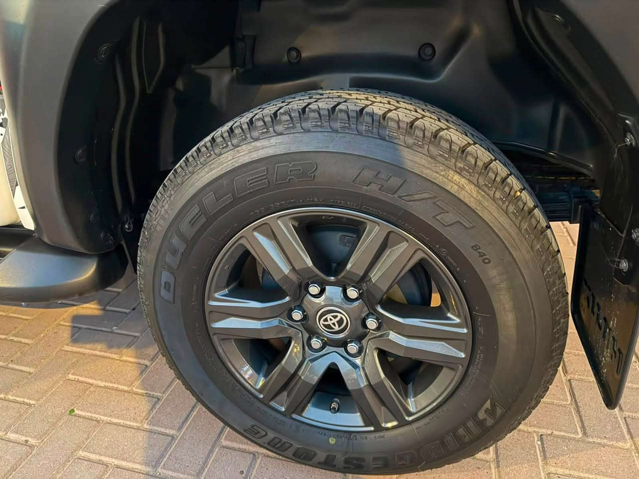 TOYOTA HILUX TRD V6 4000
2024 وكالة ساز داخل الضمان تبديلات دهن مجانا
مكفولة من الصبغ والفتح والتبديل 
رقم بغداد أنكليزي
العداد 28 الف كيلو
السعر 365 وبي مجال بسيط
المكان بغداد 
***********
