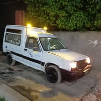 رينو • بوكس • رينو بوكس • سيارة رينو • موديل 1993 • سيارة مستعملة • سي...