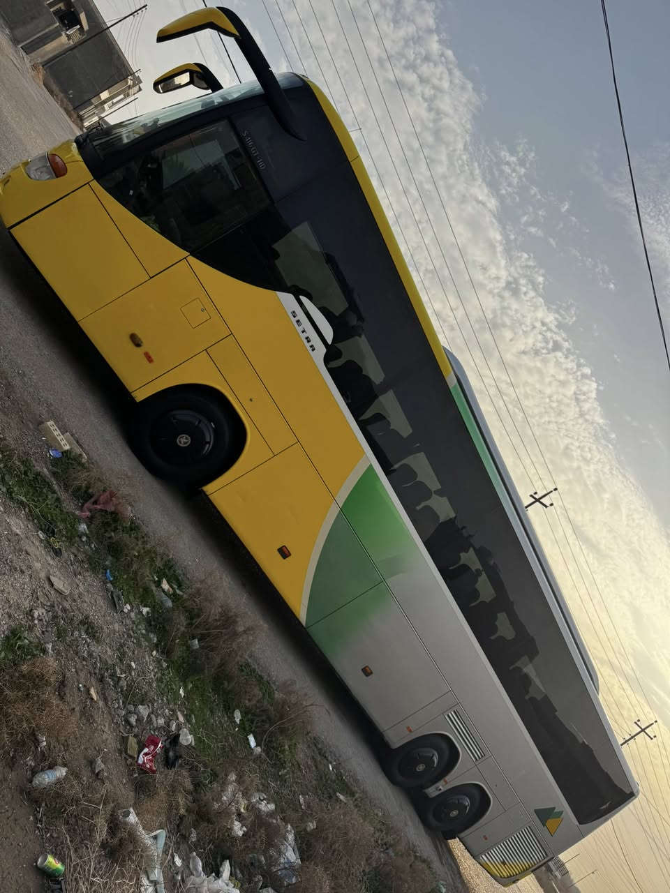 سلام عليكم 
باص جيتي مديل ٢٠١١ اصل 
رقم شمالي اصلي ١١ 
مكينه ٦ حديث 
كير دكمه 
تبريد زعانف بل كارتون 
٦ وياله فاتح 
ادامه هواء كامله   حداديه جديد 
ادامه كامله 
سياره جاهزه من كلشي 
الشراي يتصل فقط يجي يشوف بعينه واني حاضر 
مكانه بغداد الدوره 
رقم                                 ***********
