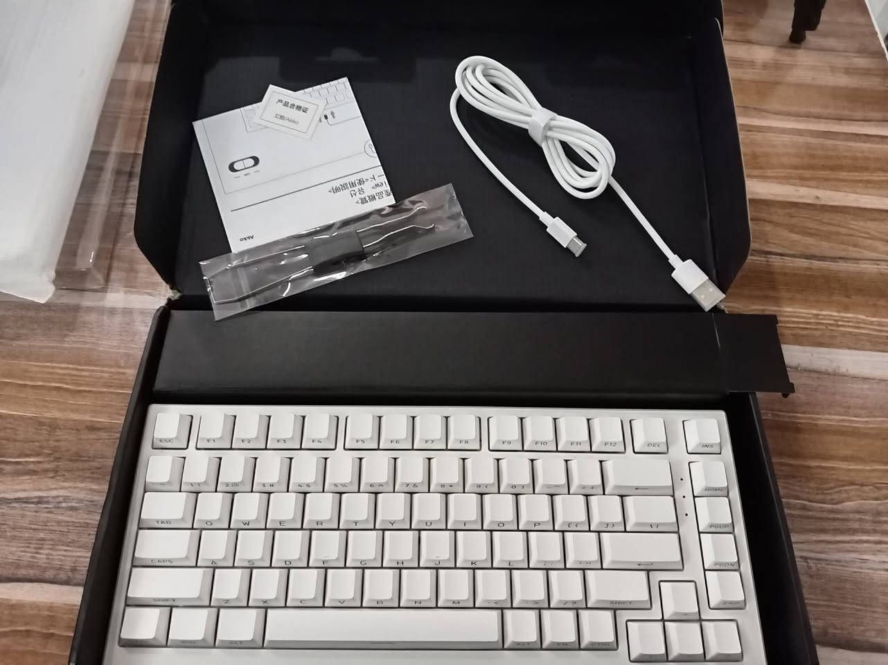 كيبورد TAC75
السعر 60 مع التوصيل


**إذا كنت صاحب هذا الإعلان وتريد حذفه لأي سبب، رجاءا أرسل رسالة إلى الدعم الفني**