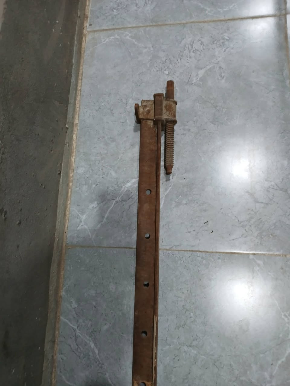 اسكنجه نجاريه طول ١٧٠ غير مستخدم قديمه انكليزيه السعر ١٢٥ الف


**إذا كنت صاحب هذا الإعلان وتريد حذفه لأي سبب، رجاءا أرسل رسالة إلى الدعم الفني**
