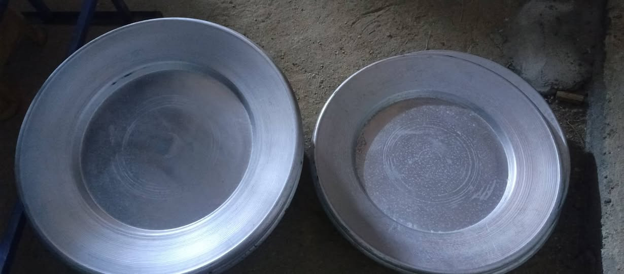 للبيع صياني قياس 60 بدون عراوي عدد 30 صينيه بعدهن جديدات مرة وحده طالعات فقط مكان كربلاء


**إذا كنت صاحب هذا الإعلان وتريد حذفه لأي سبب، رجاءا أرسل رسالة إلى الدعم الفني**