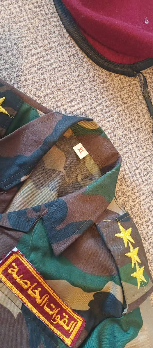 السلام عليكم ملابس عسكرية طفل البيع السعر 40الف تلفون ***********
