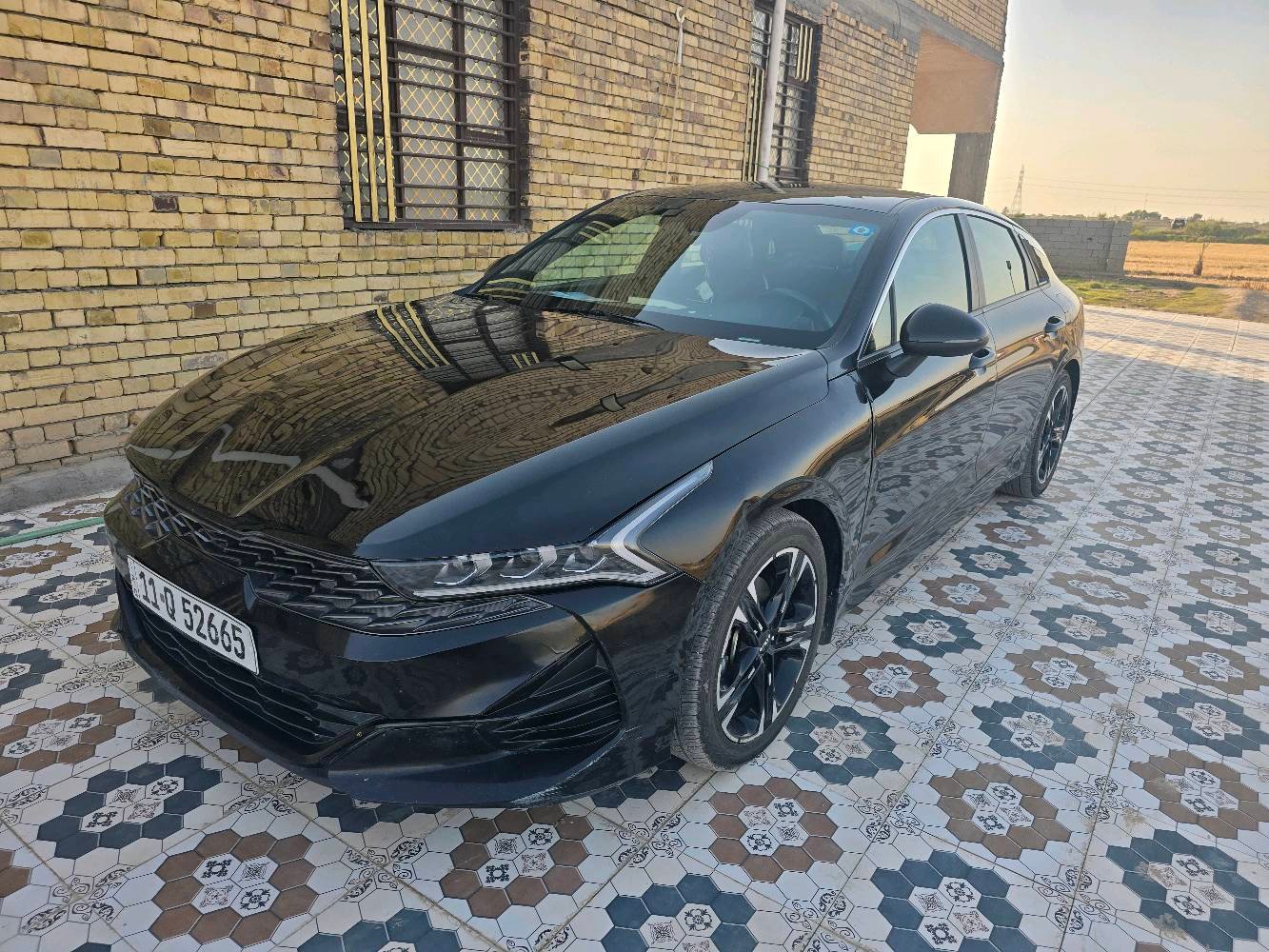 كي فايف ٢٢ 
جاهزة ونظيفة 
ماشية ٧٨ 
بيها شبر بالبنيد صبغ 
١٦٠٠ تيربو