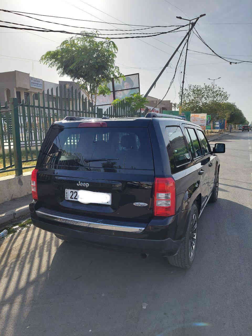 للبيع فقط بدون مراوس
جيب باتريوت 2016 فول مواصفات
السعر 109 ومجالها جدا بسيط 
رقم اربيل الجديد  باسمي تحول ثاني يوم
فتحه سقف 
شاشه - كامره - مري كهرباء _ تدفئه وتبريد كشنات 
تحكم ستيرن 
تبريد ثلج 
محرك وكير ممتاز 
مكان السيارة:  بغداد- منصور 
للاستفسار  اتصال   
*********** بغداد, العراق
