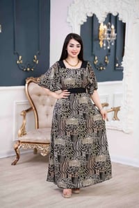 دشداشة نسائية • خامة كريشة • فري سايز ٨٥ كيلو