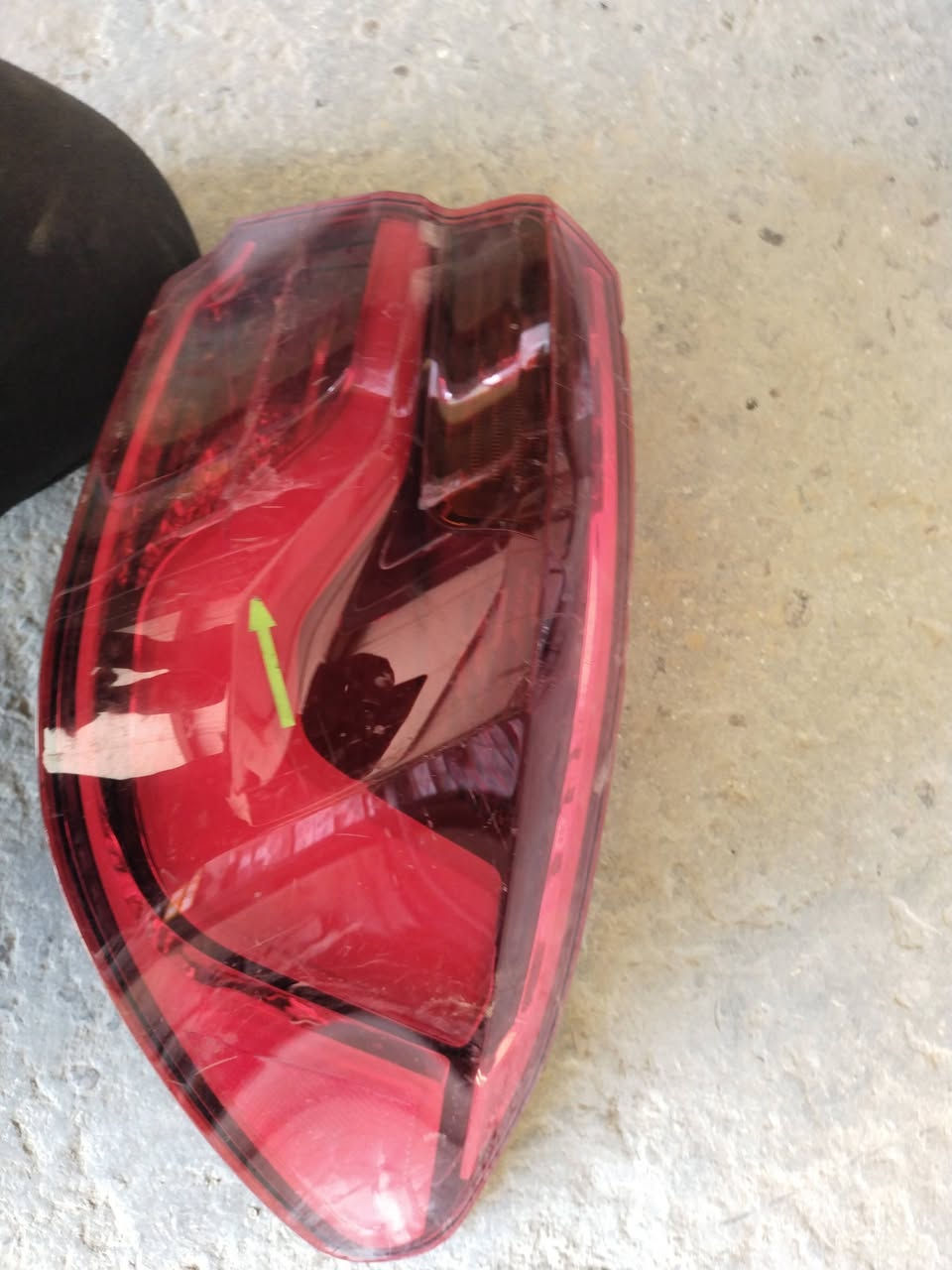 السلام عليكم هذني بك لايتات تفصيخ جميع السيارات كوري وامريكي اي استفسار ***********
