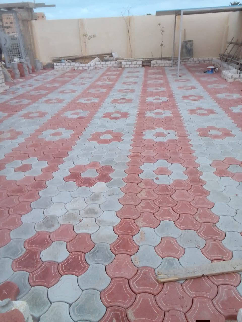 كادر (مقرنص +كربستون+ساقيه+ بازلت)  نشتغل جميع المحافضات  شغل درجه اولئ امانة الله ورسوله شرط تسليم مهندس للاستفسار (***********)
