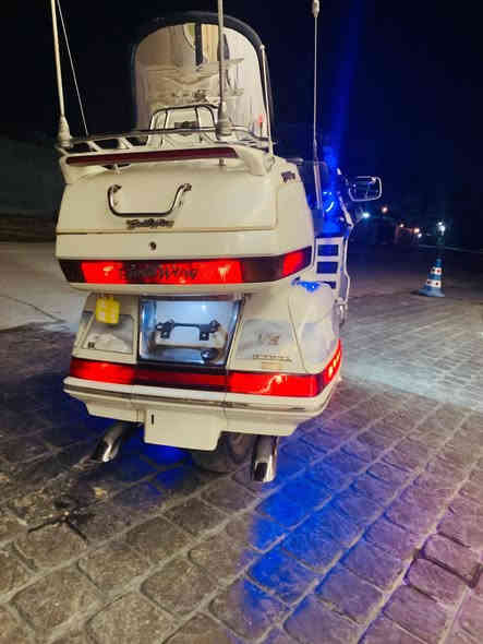 ‏سلام عليكم دراجة كولدن للبيع السعر24 وبيها مجال الموديل 2000 ياباني ماسحه الدراجة بدون رقم ***********
دراجه تخبل وجاهزه بيها نقوصات بسيطه مكان الدراجة بغداد الشعب
