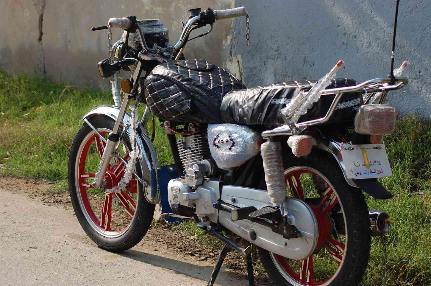 للبيع دراجه سيفان 2023
سلف محرك مكفول 
المكان ديالئ ناحية الوجهيه 
السعر 550
***********
