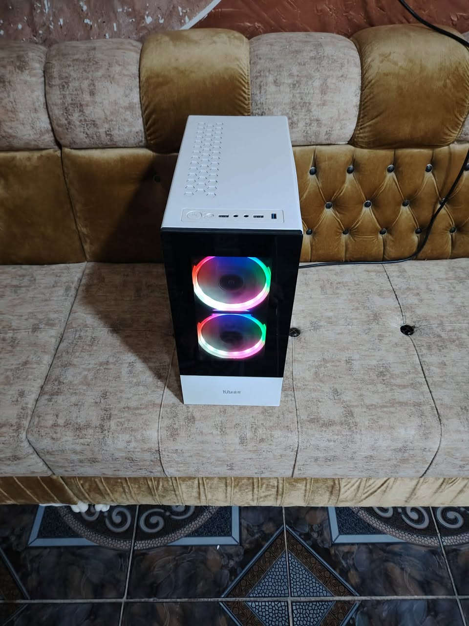 السلام عليكم تجميعة للبيع 

CPU : Intel(R) Core(TM) i5-9600k

m.b : ASRock B365M-HDV

RAM : 16GB  2×8 DDR4

الهاردات : SSD 128GB

HHD 300GB

GPU : RX580 8GB

الاستفسار خاص


**إذا كنت صاحب هذا الإعلان وتريد حذفه لأي سبب، رجاءا أرسل رسالة إلى الدعم الفني**