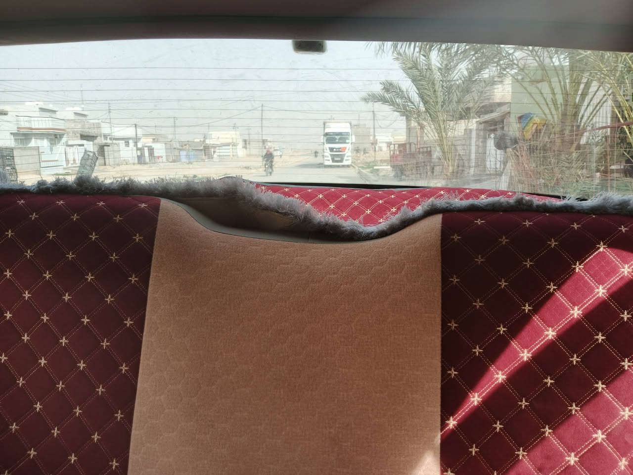 سلام عليكم برنس فراشه مديل 1996
الون ابيض كير اوتوماتيك محرك مفتوح سنويه 2028 سياره مكفوله من ضربه من صبغ من اخياس سياره بلاديه غرفه نضيفه كلش صدر امامي خلفي جديد تخم تاير رقم شمالي تحويل ثاني يوم السعر خاص 
المكان ديالى 
الرقم ***********
