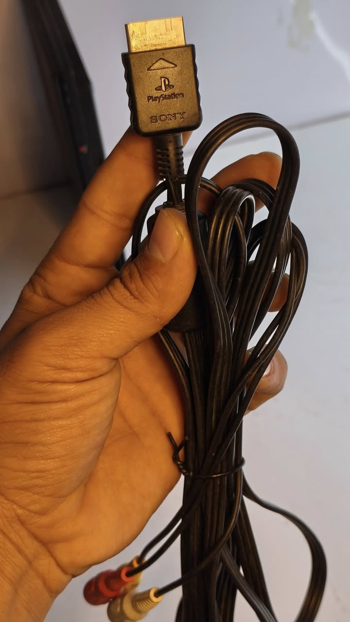 PlayStation 2🎮
بلي تو أخو الجديد محولة داخلي يشغل أقراص كوبي 
سحب العدسة سريع 
كامل ملحقات 
جويستكين وفيش أصلية مختمة سوني 
وخزن وكيبل تشغيل 
كل شي واضح بالمنشور 
السعر 45 ألف ✨
متوفر توصيل كافة المحافظات


**إذا كنت صاحب هذا الإعلان وتريد حذفه لأي سبب، رجاءا أرسل رسالة إلى الدعم الفني**