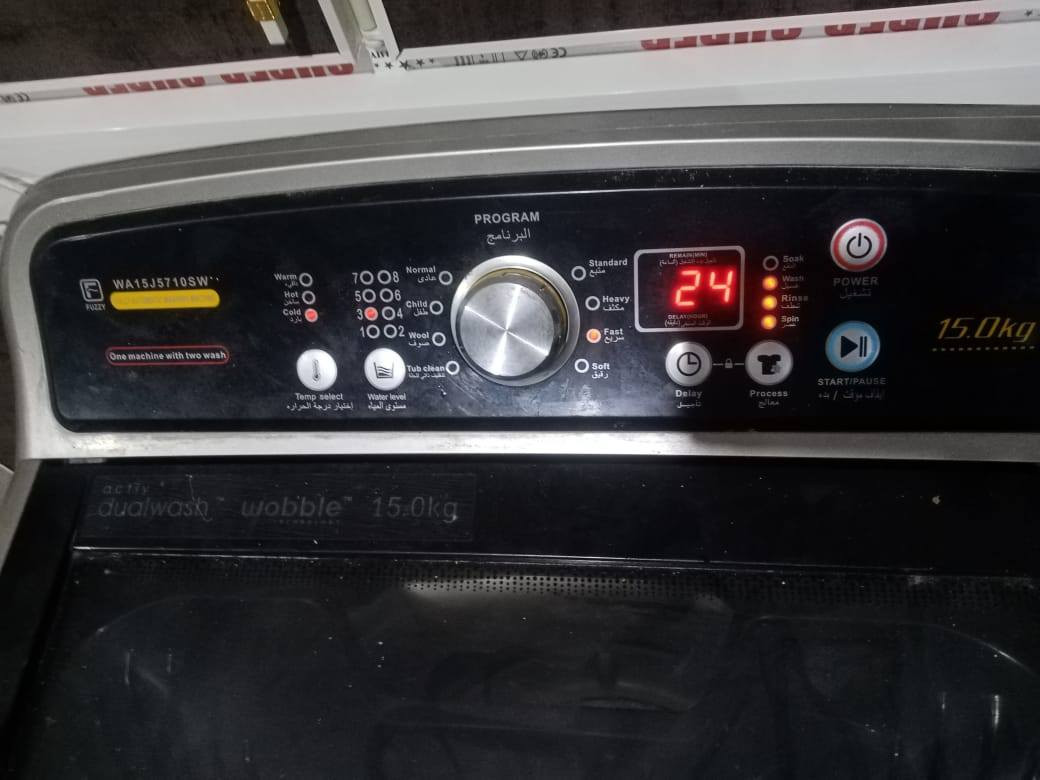 غساله سامسونك ماركه بشرط الشغل حجم كبير تغسل بطانيات 15 كيلو الرقم ***********
