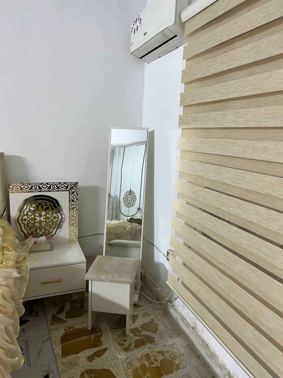 اغراض منزل نظيفه جدا جدا 
لغرض  المكان حي الجهاد التواصل ع الرقم ***********
لايوجد توصيل
