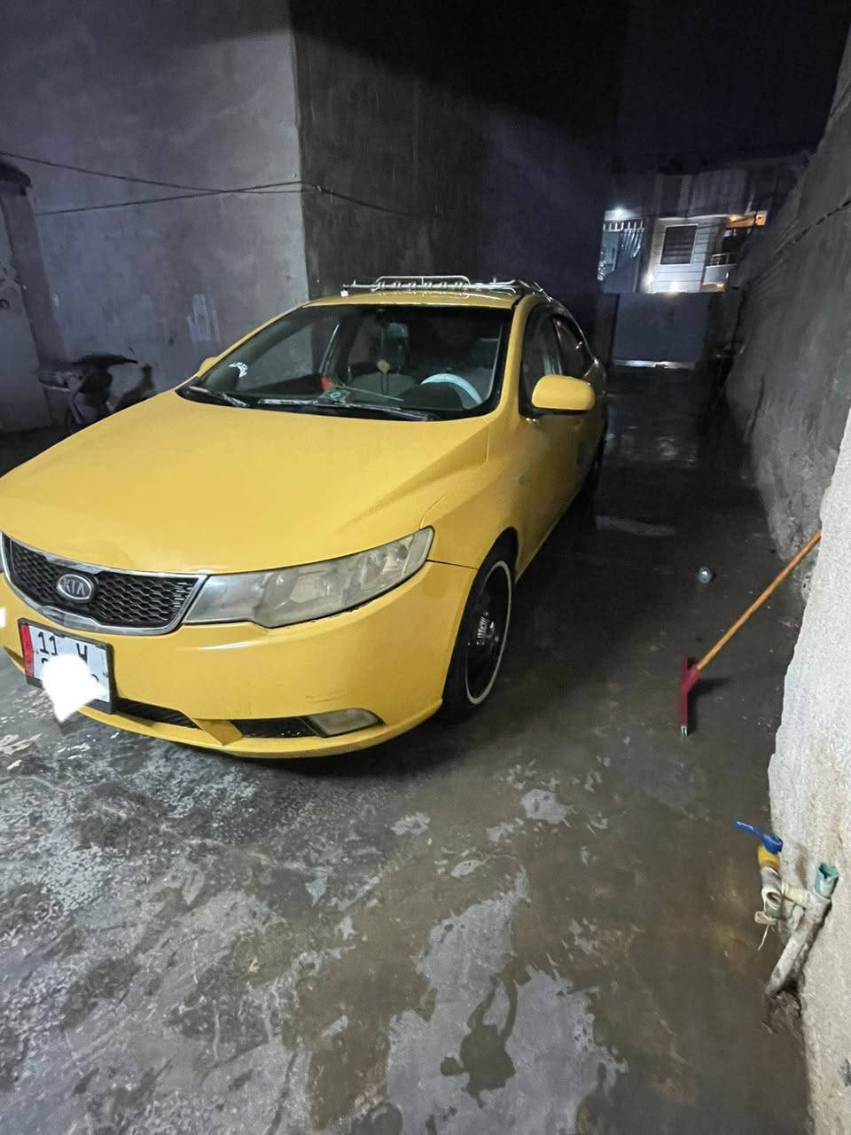 سلام عليكم فورتي البيع حادث ها جنطه وجاملغ اليمنهه السعر ٨٨ المكان بغداد العبيدي  حي الراسه الرقم ***********
