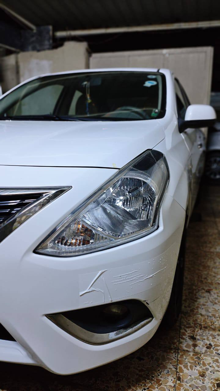 السلام عليكم
نيسان صني هندي 
مديل 2024 
رقم اربيل بسم شركه 
ماشيه 40 
بيه رصعه بلجاملغ امامي 
والباقي كفاله 
السعر 123 وبيه مجال 
الاستفسار اتصال 
‏‪***********‬‏ البصرة, العراق
