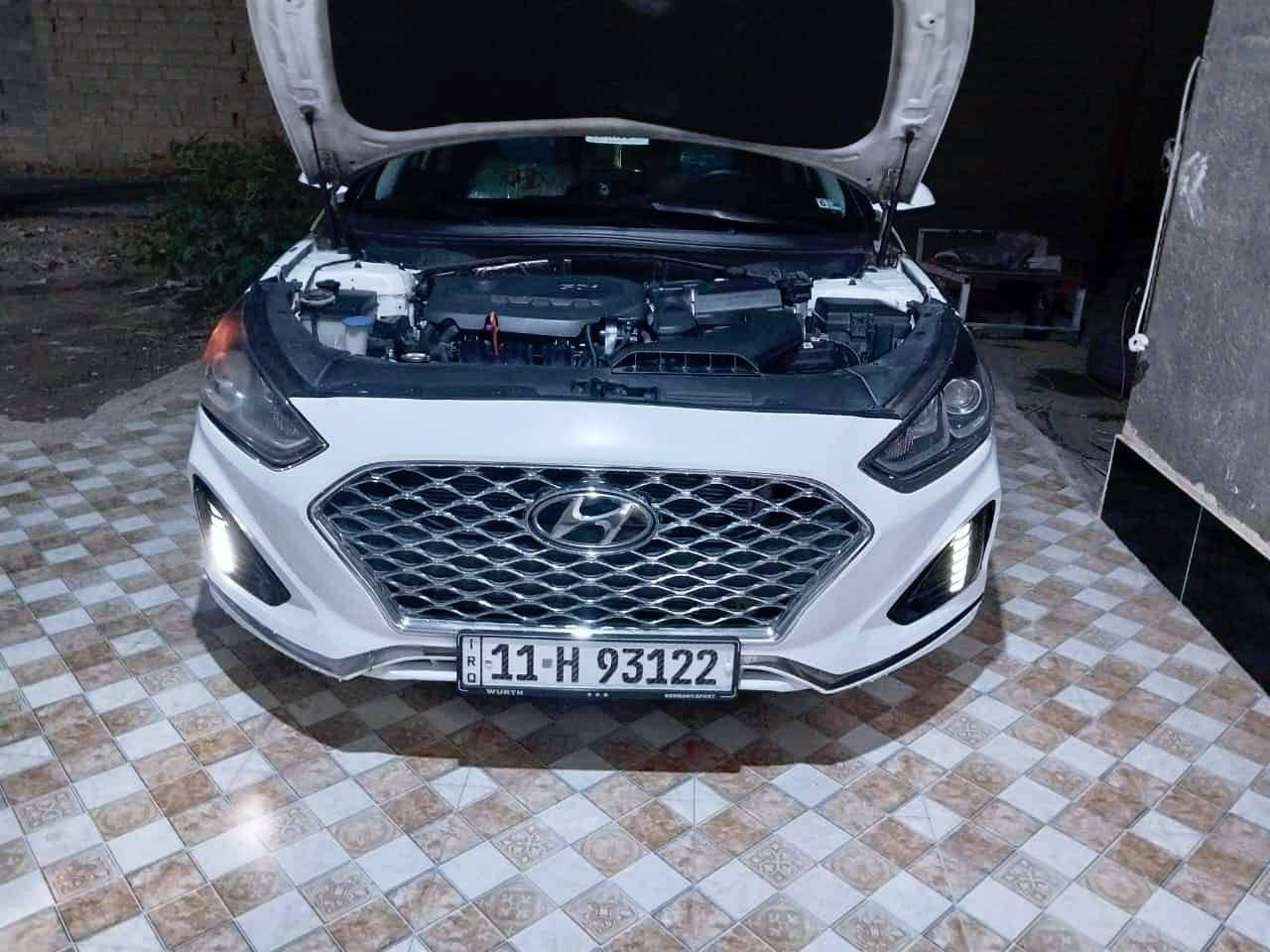 السلام عليكم سونتا موديل 19 رقم بغداد ورد امريكي ضرر قطعتين بدون دواخل سيارة منضومة زينون ماشية 70 مكينة \شركة حدادية جديدة قبل يومين سعر/140/مكان سيارة ديالى كنعان ***********
