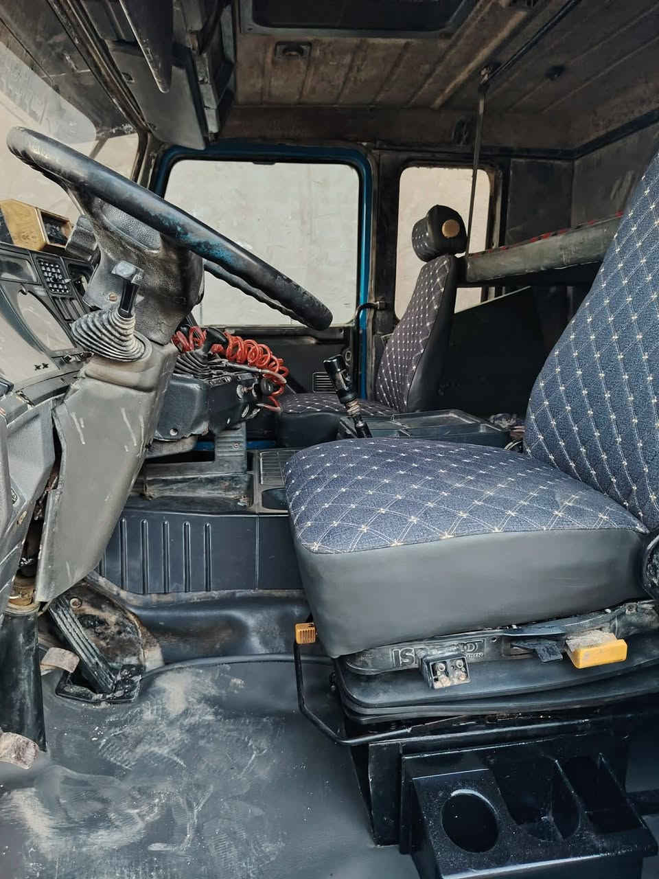 للبيع سكانيه سكس قلاب رقم ديالى السعر 130 ***********
