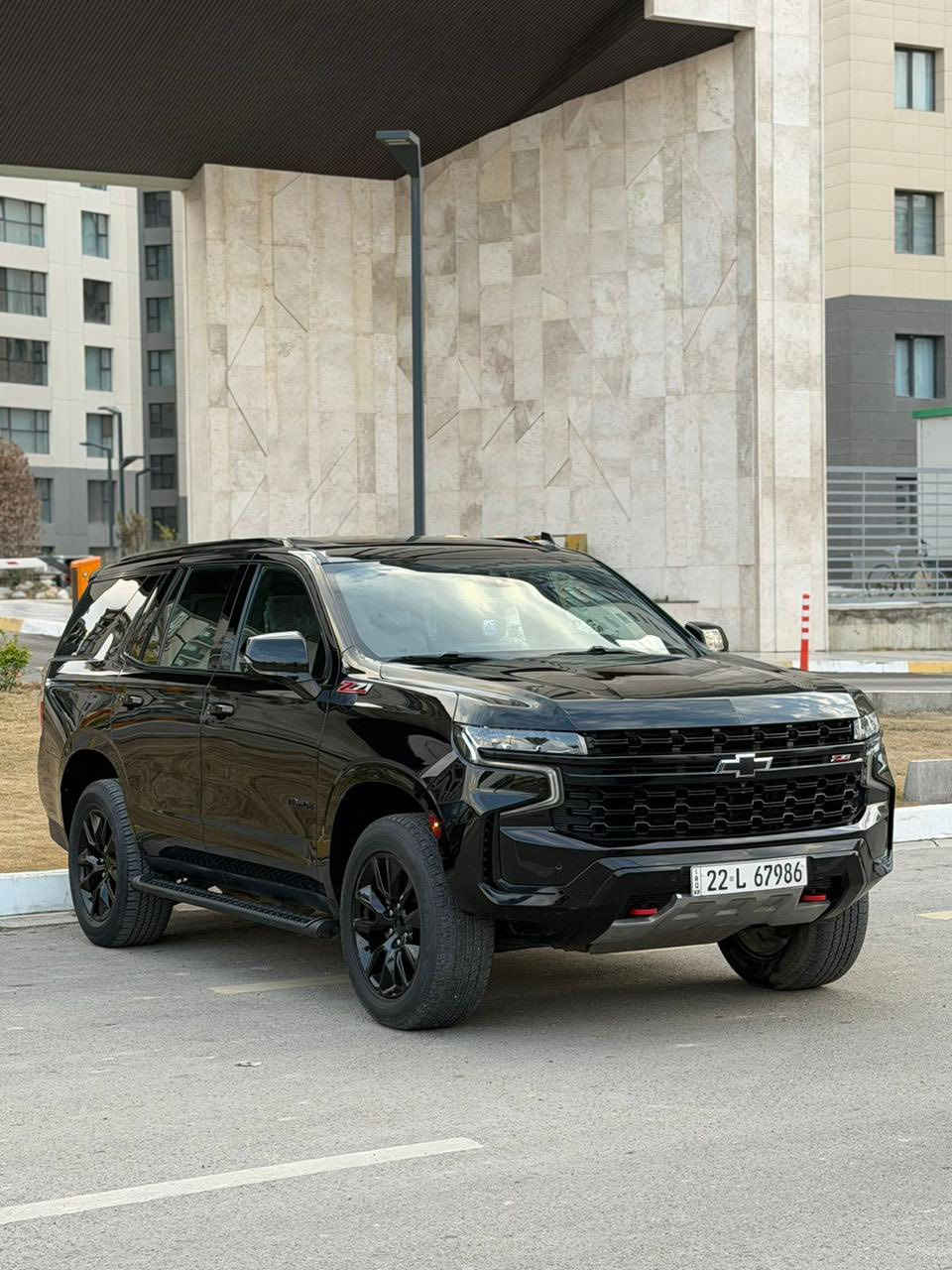 سلام عليكم

نوع السيارة : تاهو  Z71 خليجي ضمان شركة منصور 

موديل السيارة :2021  

رقم السيارة : اربيل تحويل مباشر 

موقع السيارة : بغداد السيدية 

المسافة المقطوعة: 81.000 

حجم المحرك : V8 5.3 مكفول من اي فتح 

مواصفات: Z71 فول واحد على واحد 

بانوراما

جكات 

بصمةً تشغيل و بصمة ابواب 

تشغيل عن بعد 

كراسي جلد رصاصي كهربائي 

كراسي خزن وضعيات 

كراسي تدفئة 

كراسي خلفيه ايضا تدفئة 

دفع رباعي 4*4

العداد  دجتال إلكتروني 

سستم سماعات Bose

شاشات خلفية 

كاميرا 360 / 5كاميرات بدقة عالية 

صندوق كهربائي 

رادار مانع تصادم امامي 

رادار خروج عن المسار 

رادار نقطة عمياء 

رادار خلفي 

شاحن لاسلكي للجوال 

ستيرن كهربائي 

ستيرن تدفئة 

حساسات أمامية خلفية 

لايت زينون LED

تحكات كهربائية كراسي خلفية 

اوتو ستوب توقف تلقائي

بريك كهربائي 

سيارة بيها بعد مواصفات عديدة 

: السيارة كلين تايتل مكفوله كفاله عامة خليجي شركة منصور جديدةً ما شاء الله
معروضة ب ٤٦ ونص وبيهة مجال بسيط

***********
