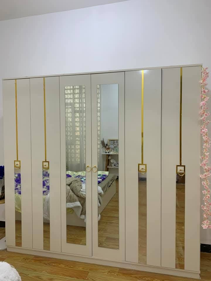 غرفة تركية خمس قطع نظافتها 100‎%‎ مصار هواي من اخذتها اشتريتها وي التوصيل صارت علية 695
اريدها ب500فقط وقفل قفل
.....
  🙏🏼 بدون وعود كاذبة ولاتكسرون بسعرها واللة بس شدوها الية اخذو 35 من غير أجور النقل 
الاتصال ع الرقم 
***********......
