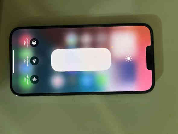 آيفون 13 برو ماكس ذاكرة 256 بطاريه مبدله فقط اصليه وكاله ملاحظة ( شاشه بيها جكة نقطه كلش صغيره مامبينه ) سعر 525 وبي مجال عنوان بغداد المشتل ***********
