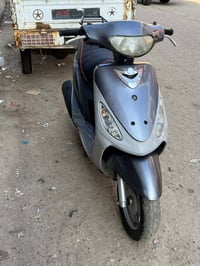 للبيع دراجه مامفتوح برغي بيه مكينه بلاد نعومه  07893771624