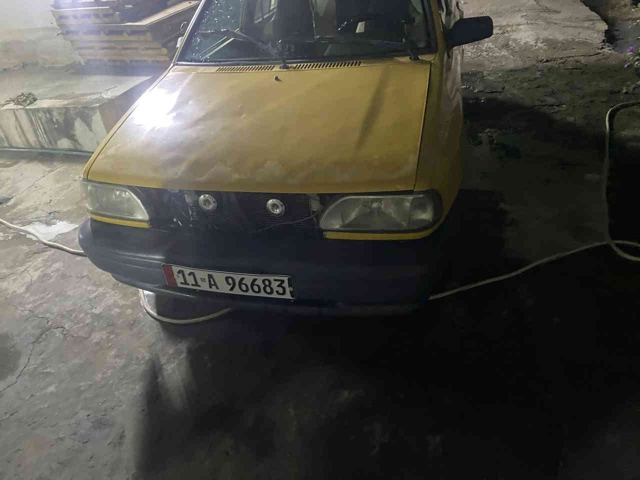 سلام عليكم سايبه موديل 2011 للبيع سيارة صافيه بس بيه طخه باب سايق و تبخير بسيط السعر (23) وبيها مجال بسيط مكان بغداد المدائن 
رقم الهاتف ***********
