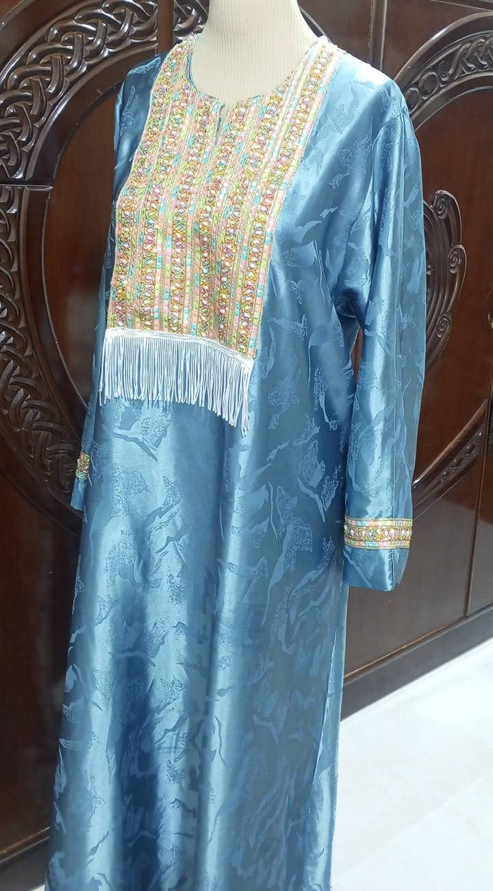 للبيع بنات عندي دراعات قياس راهي 48 ويلبس 50 عنواني بغداد تراث البياع


**إذا كنت صاحب هذا الإعلان وتريد حذفه لأي سبب، رجاءا أرسل رسالة إلى الدعم الفني**