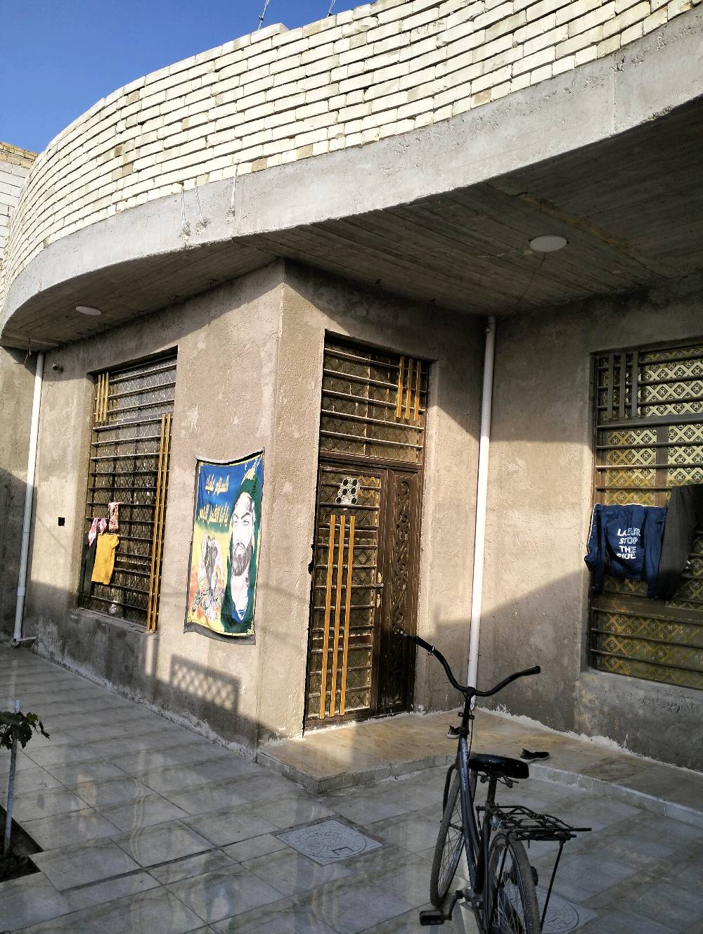 بيت 200متر طابو صرف بالنجف حي النداء شارع قمبر مطلوب للاسكان 70مليون ينقصن من السعر 