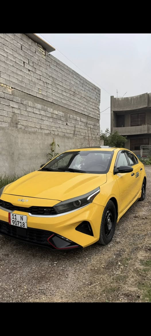 السلام عليكم
فورتي موديل 23فول السياره1/1 
1-محرك مكفول لا تنقيص ولا تبخير
2-الكير مبدل at
3-الحادث جاملغ الايسر والبنيد مبدل
4-الضرر واصل للشاصي ومعمر
5-فقط ايرباك سترين طاك
6-السياره ماشيه75الف كيلو
7-سياره جاهزه صدر تخم تاير تبريد كير محرك كلها كفاله
8-هيئه وغرامات مصفره تاخذ سياره (كلشي ماعليها)
المواصفات
9-سترين حرف D
10-تبريد شاشه مناخين  بيانو
11-تدفئه تبريد بالكشنات
12- كشن كهرباء
13-شاشه اعطال
14-كامره
15-رادارات من كل الجواب 
16-نقطه عمياء
17-بصمه تشغيل ع بعد
18-البواب بصمه
19-قطعتين تبريد
20-شحن لا سلكي
21- شاشه جبيره
22- تحكمات سترين جهتين
23- كروس سرعه /تحديد مسار
24-فتحه /بصمه
25- سياره بيه منظومه غاز
26- لايت زينون
27- اوتو هولد
28- هند بريك كهربائي
29-دوشمه عامه للسياره
30-وناشر صور حادثها والسونار 
31- مكان السياره بغداد جسر ديالئ
32- رقمي ***********
33-السعر 145ورقه وبيه مجال
