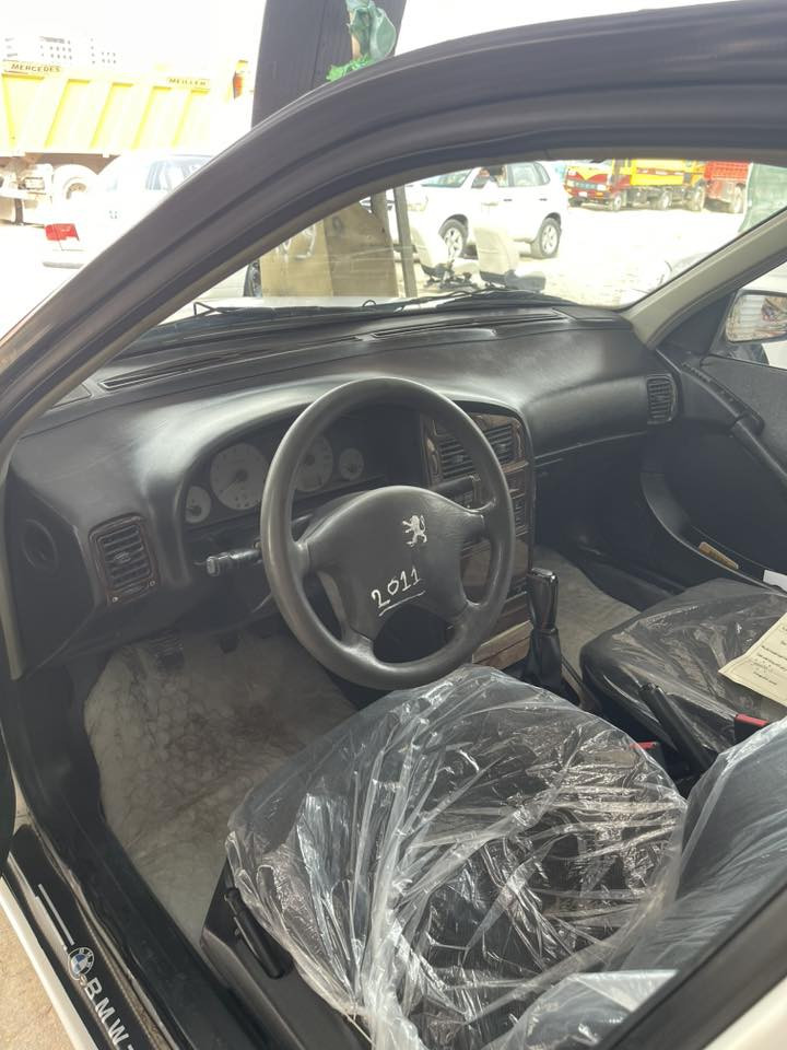 بيجو ٢٠١١ بيها بنيد والباقي كفاله جاهزه كير مكينه تبريد تتفئه شغال سياره احلا من الصوره النجف راعيها موجود يمي السعر ٤٣ وبيها مجال ***********
