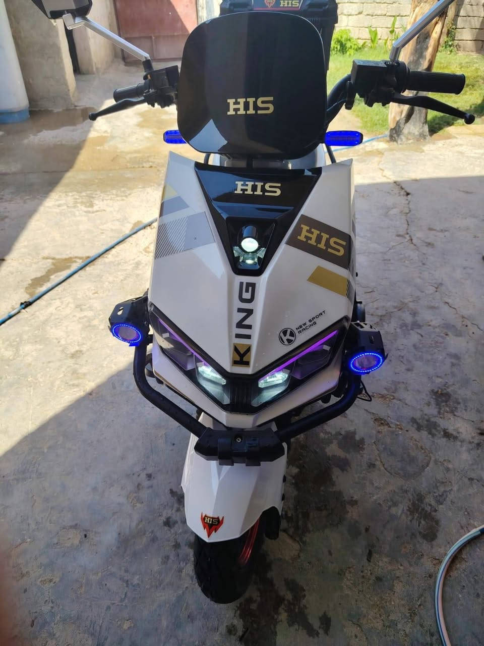 للبيع مستخدمه شي قليل عاطل بيها عقل بس 
السعر 650 مكانها صلاح الدين قضاء بيجي 
***********
