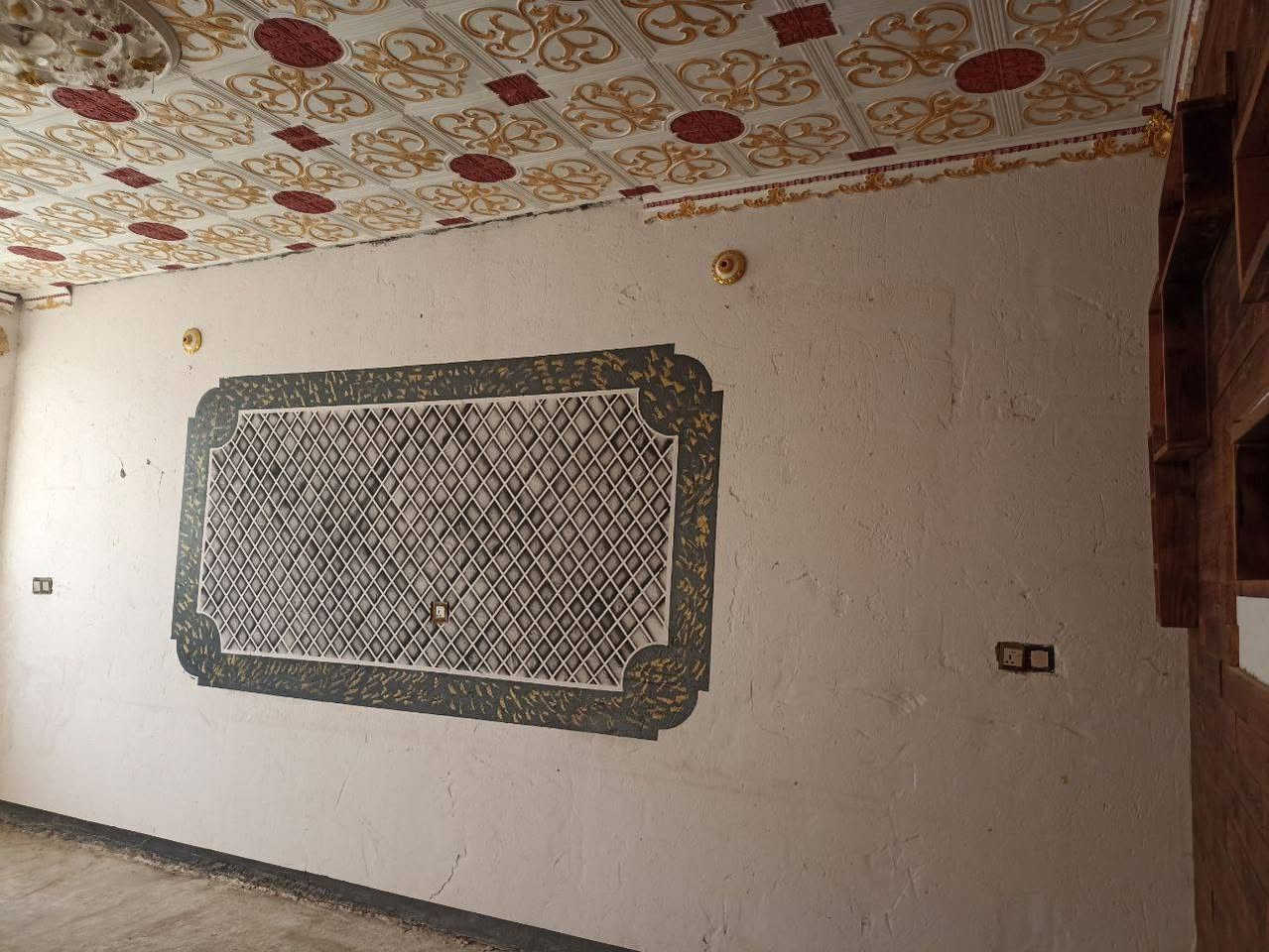 السلام عليكم بيت للبيع المساحه250 طابو زراعي البيت يرادله شغل وترتيب العنوان ديالى بعقوبه باب الدرب اي استفسار اتصل على الرقم وتدلل
***********
***********
