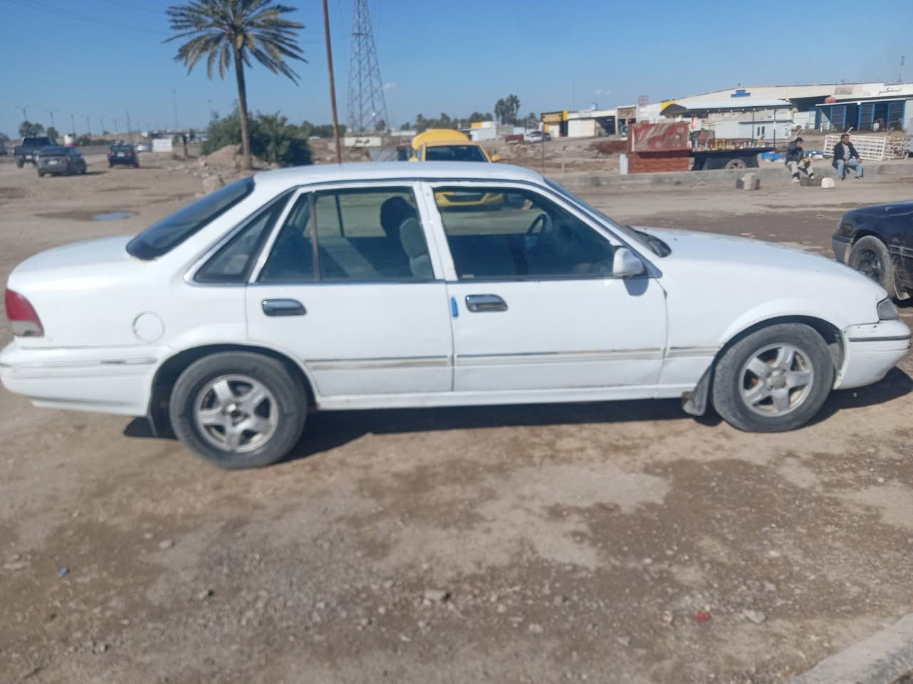 برنس ٩٦ نظيفه محرك مفتوح وكير أوتو ماتيك رقم بغداد انكليزي صبغ مابيه بس جاملغين السعر ٣٧ وبيها مجال حك جيه مكان بالوسفيه
***********

***********
