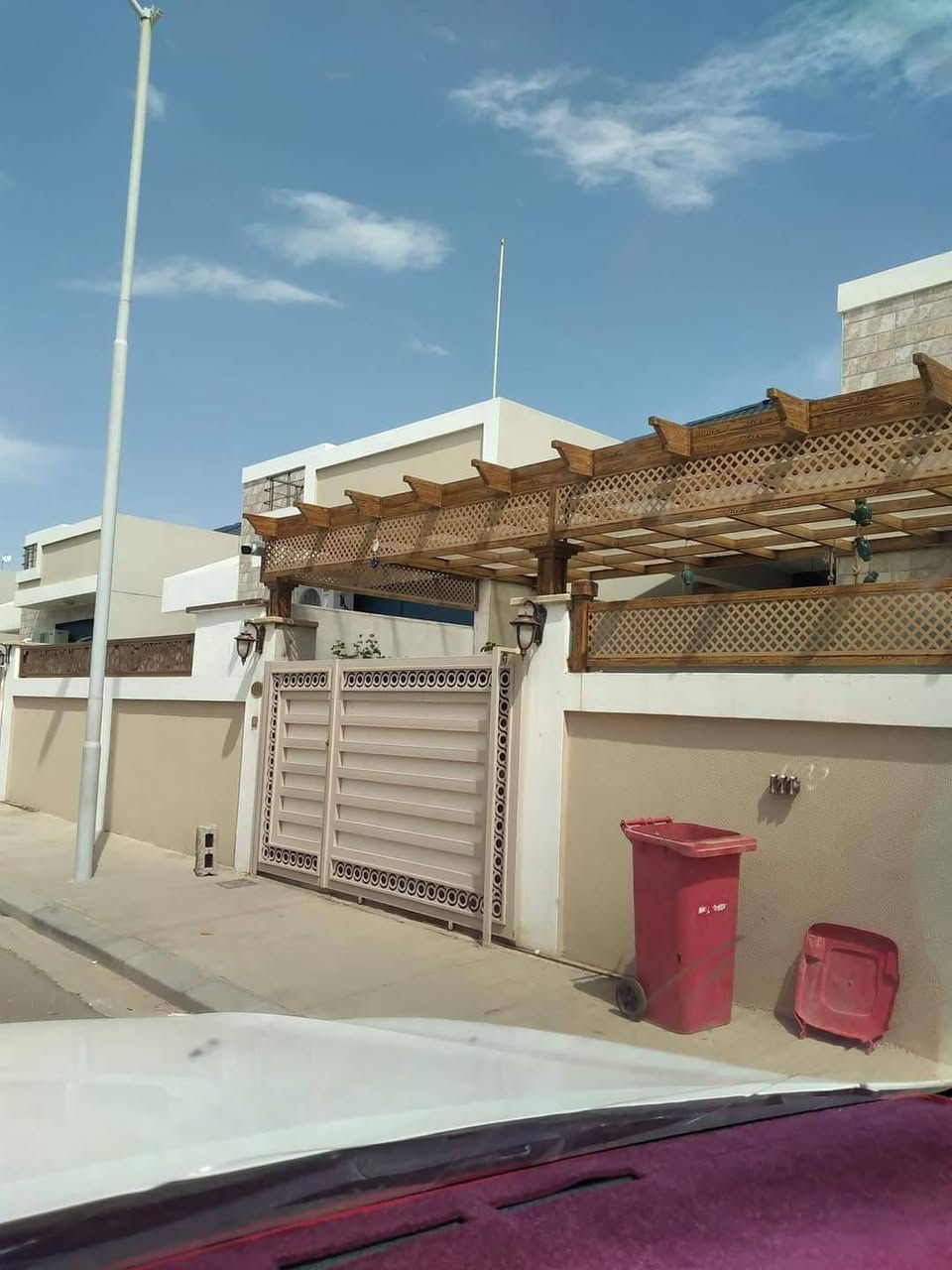 ***********
*********** 

🥰رتب بيتك واحمي بيتك🥰 من حراره الشمس والامطار

          
          ________________________
حديد ثقيل ونوعيه ممتازه 

(مواد العمل)
حديد ثقيل 2ملم

 نوعيه ممتازه 

______________________ 
مستعدون لكافة الدور السكنيه
 ودوائر الدوله والمخازن الكبيره
➖➖➖➖➖➖➖➖➖➖
موصل صناعه الكرامه جانب الايسر
***********
***********

مستعدون لعمل جميع اعمال الحداده
ابواب شبابيك كل مع يخص الحداده
