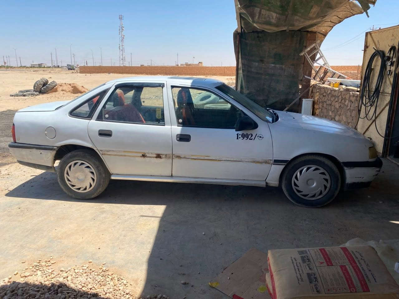 اوبل فكترا وارد ياباني موديل ١٩٩٢ محرك ١٦٠٠ كير عادي محرك وكير شرط دواخله نظيفات رقم الانبار سعر ٢٨ وبيه مجال  مكان سياره فلوجه حي شهداء
او مراوس 
 ***********
