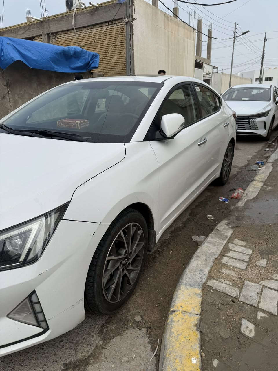 السلام عليكم الانتره 2020 خليجي فول موصفات المكينه 2000 دوش. السياره بصمه فتحه مري شفط بعد معروفه الفول رقم بصره السياره بيه طخات بصيطه. 
السعر. 147. وبيه مجال حك الجيه
المكان. البصرة. الجبيله


**إذا كنت صاحب هذا الإعلان وتريد حذفه لأي سبب، رجاءا أرسل رسالة إلى الدعم الفني**