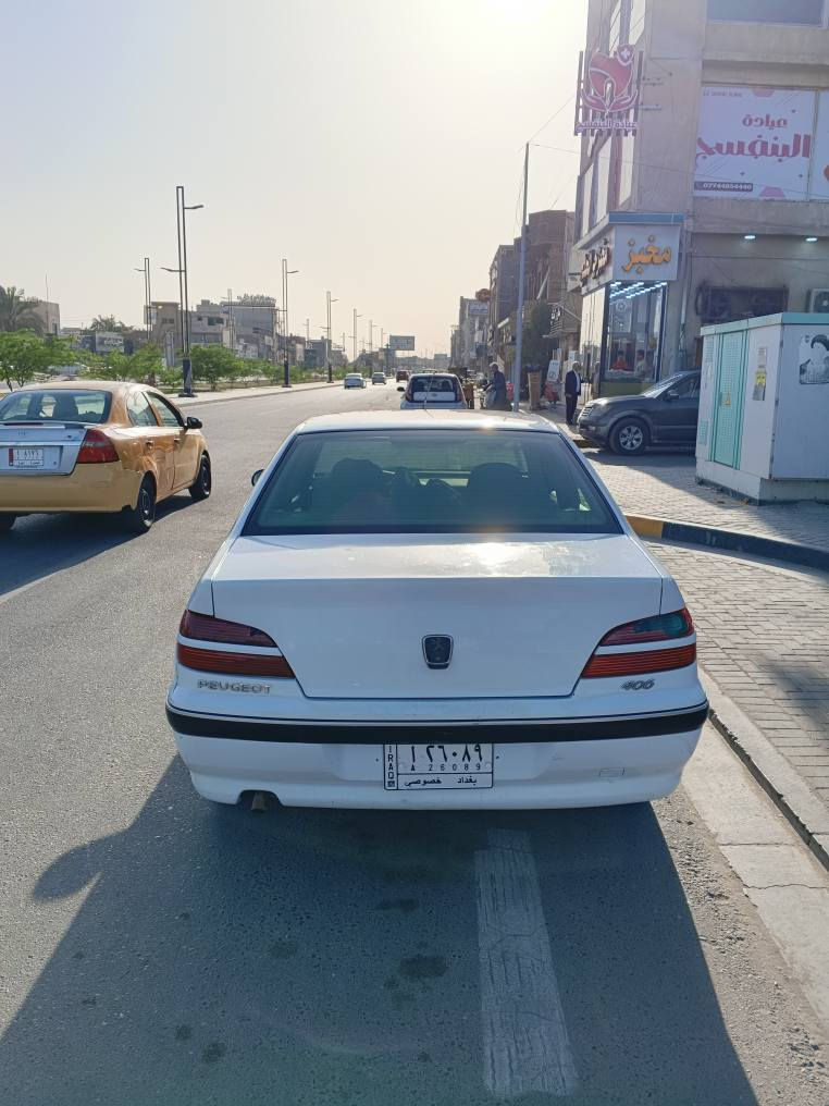 السلام عليكم 
بيجو 406فرنسي 

السياره بلاديه وكلشي شغال بيه حسب الصول 

سياره مديل 2001   

محرك 2000وارد اليابان اصل قبل شهر بدلته على ايدي السياره كلشي بيه جديد كامله عينه وصينيه جدد بلاد كلشي جديد وبلاد 

السياره مشروع وطني السنويه بشهر ال6تنتهي 

ضربته مشر عليه بل ازرك خفيفه  وما مثره على السياره 

السعر 55وبيه مجاال 
عنوان السياره بصره 
‏‪***********‬‏ البصرة, العراق
