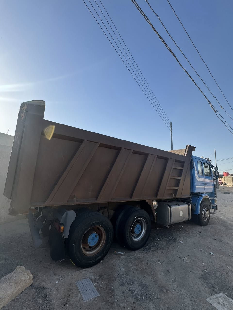 السلام عليكم سكانيه 113 مكفوله تخم تاير رقم بصره جاهزه لعمل المكان البصره الزبير ***********
